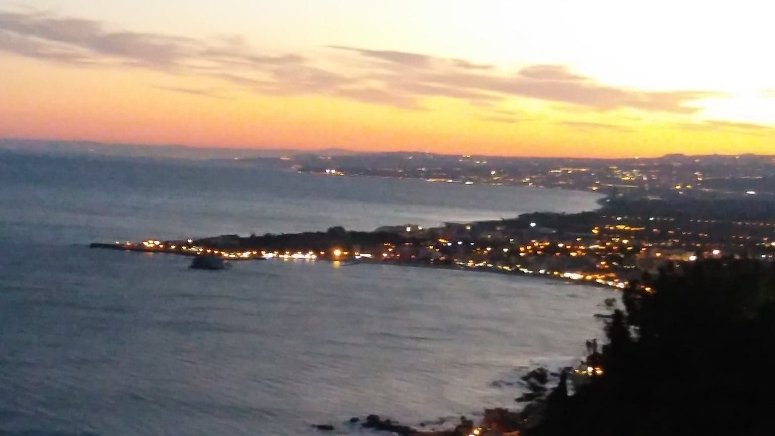 Vista della baia di Naxos al tramonto Foto dell'Autrice